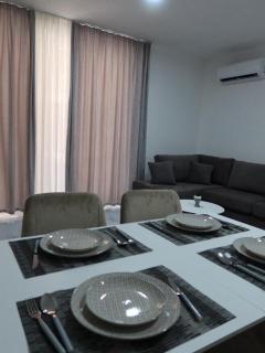 Amelia BlueWave Apartments - 6