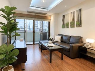Near BTS l Spacious 57 sqm l Work-Friendly - 4