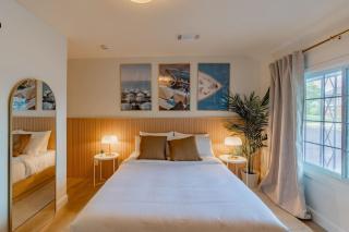 Parkway Boutique Suite 14 - 6