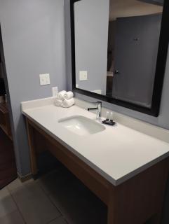 Battle Creek Hotel - 2