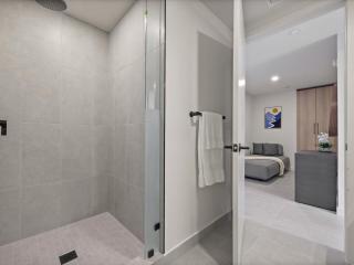 First 1702 Signature Downtown Miami View - 2