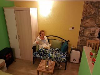 Calypso's Cave the Apartment for Animal Lovers - Babino Polje - 1