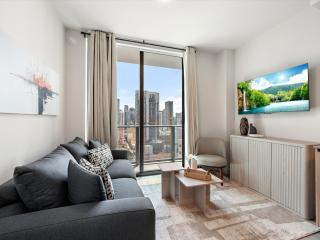 First 2402 Miami Skyline Urban Haven - 9