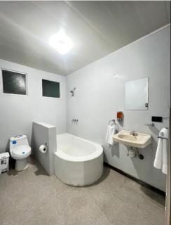 Zenora Suites - 5