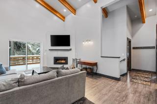 Prism Peaks - Hot Tub, Fire Pit, AC, Yellowstone, ATV, Views - 5
