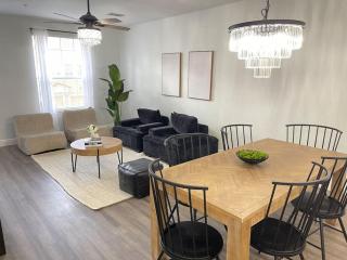 Luxury Townhouse near Convention Center Universal - 9