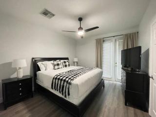 Luxury Townhouse near Convention Center Universal - 3