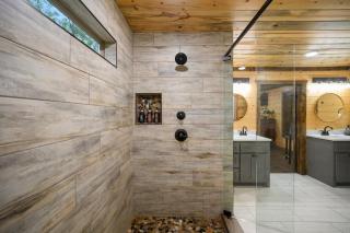 Red Fern Cabin - Rustic Romantic Honeymoon - 5