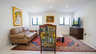 Ocean Breeze 3 Ensuite Bedroom Lower House with Games Room - 6
