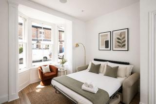 Ouse Flat East Mount by Furnished Accommodation Centre Location to York York Races - 8