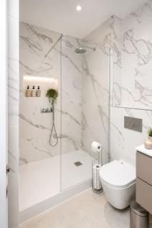 Ouse Flat East Mount by Furnished Accommodation Centre Location to York York Races - 4
