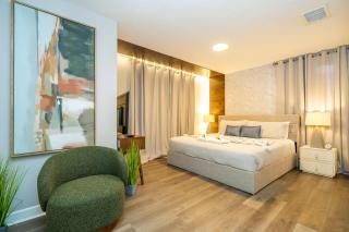 Top DLuxx Vacation Home 5 Miles from Disney 4906 - 3