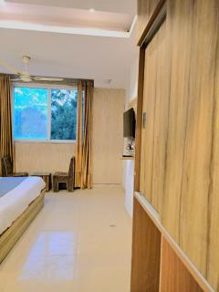 Evia Stayz Rajpur Canal Mussorie Road - 5