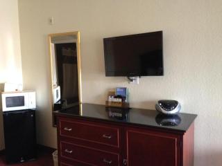 Scottish Inn & Suites IAH West - 9