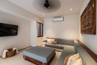 Three-Bedroom Casa - 7