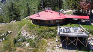 The Downing Mountain Lodge - 7