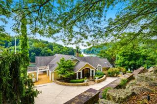Waterfront Retreat with Dock, Pool and Jet Skis - 8