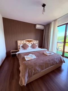 Clisura Dunarii - Pensiunea Casa Creta - 7