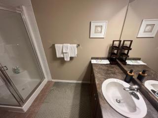 Pinnacle Pointe Resort By YLW Vacation Rentals - Kelowna - 7