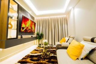 G&L Luxury Properties at Grand Mirage - 3