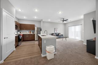 Whitewing Flats Cozy 1BR - 2