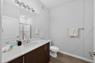 Comfortable 2BR Retreat - 7