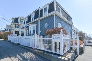 Harbortown Hideaway - 3