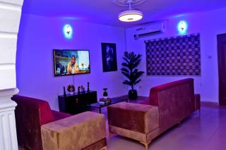 Hilltop Apartments - 7