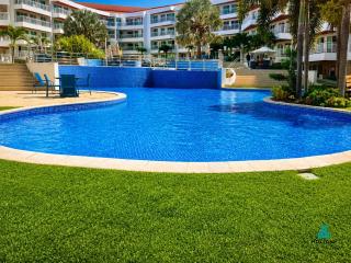 Solarium Residence by Holiday Stays - 7
