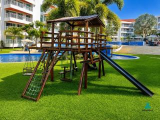 Solarium Residence by Holiday Stays - 3