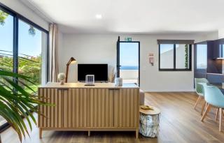 Modern Sea View Studio with Private Parking - 4