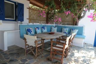 Charming Naxos Villa, Ocean Views, Modern Comfort, Tranquil Escape - 5