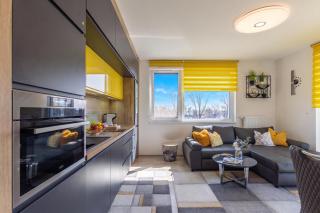 Sunset Resort 409 With Pool - Happy Rentals - 8