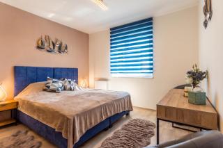 Sunset Resort 409 With Pool - Happy Rentals - 5