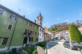 Old Pella: 100m to Lake Orta, Terrace and Views - Happy Rentals - 1