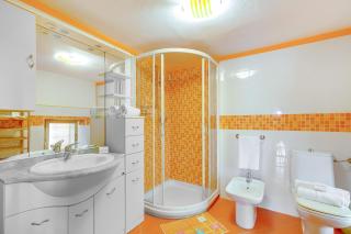 Old Pella: 100m to Lake Orta, Terrace and Views - Happy Rentals - 5