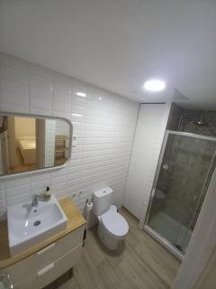 Atocha 2 Bedroom Apartment - 4