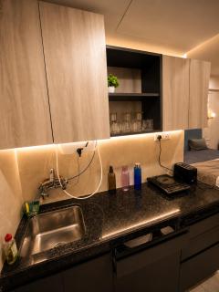 KD STAYS - Urban Suites - 4