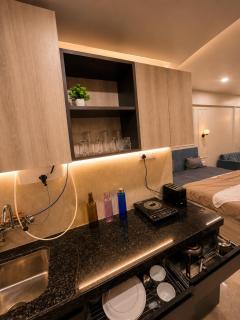 KD STAYS - Urban Suites - 2
