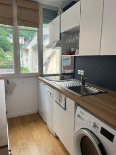 Chez Sabrina et Alain Cozy apartment - mountain view - very central - 4 people - 9