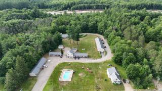 The Villager Motel - 5