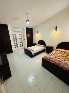 Luxury Chalet in Marina - 6