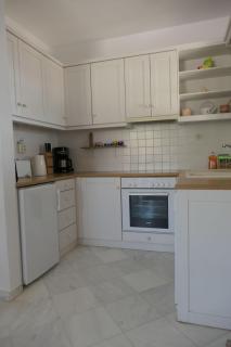 Charming Naxos Villa, Ocean Views, Modern Comfort, Tranquil Escape - 2