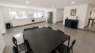 Luxury Villa with Private Pool & Huge Garden - 1