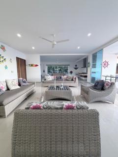 Luxury house with private pool for 12 people - 9