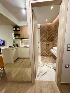 SMART COASTAL RETREAT Apartment - 5
