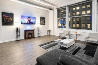 Apartment Downtown Indianapolis with Direct Access to Convention Center - 8