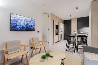 Luxury Aparment for 3 guest Pool and Gym Access - 5