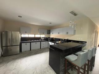 3-bedroom apartment 2 blocks from el Domo y Feria - 7