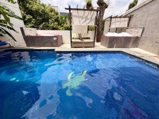 Lujoso y Amplio Loft con alberca climatizada! Amplia y elegante cama para alberca, Cuernavaca somos los únicos en ofrecerte 2 jacuzzis premium con agua caliente y sistema de hidromasaje tipo Spa, terraza panorámica con asador de carbon y mas amenidades! - 8